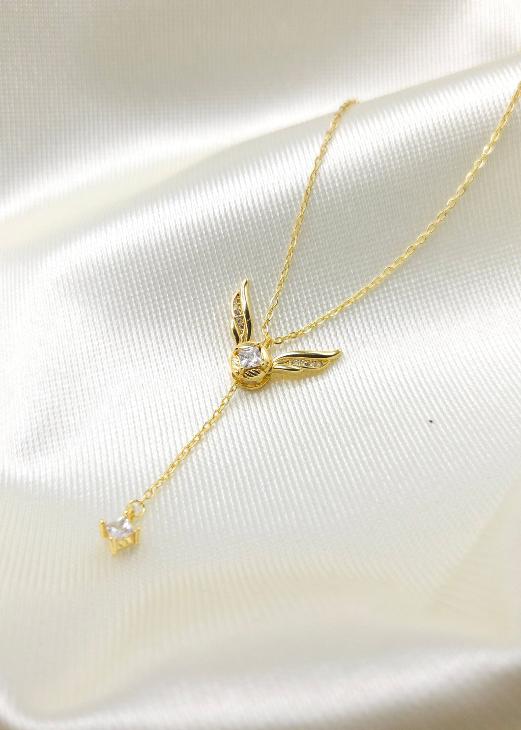 The Golden Snitch Necklace – Seeker’s Edition ✨